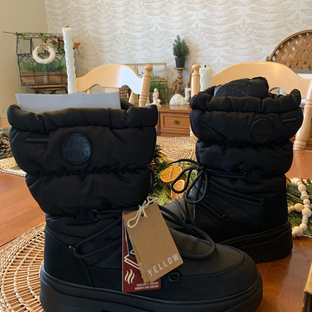 Size 10 Winter Boots by Yellow